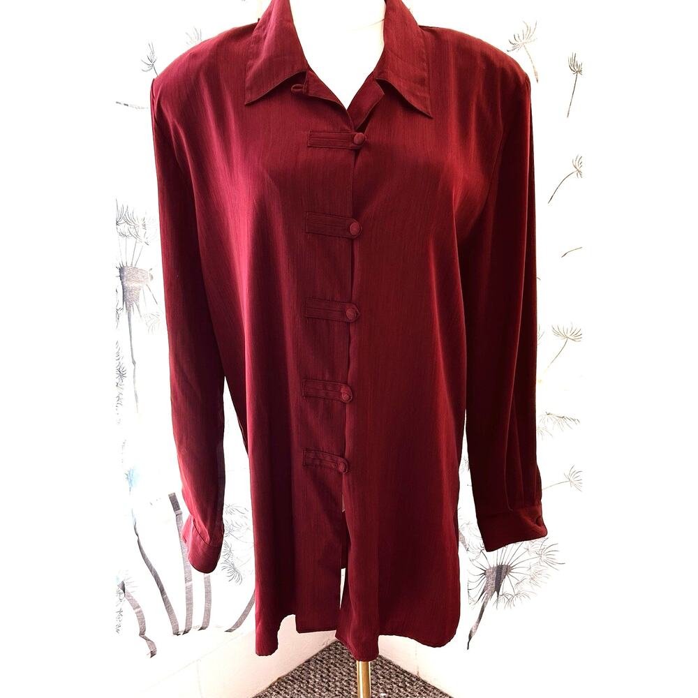 Tess Blouse Burgundy L Loop Button Silky Padded Shoulders Y2K Office Chic preppy